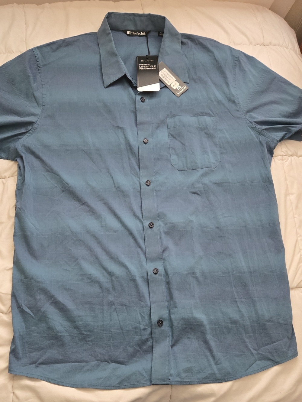 Travis Mathew Mens XL Shirt